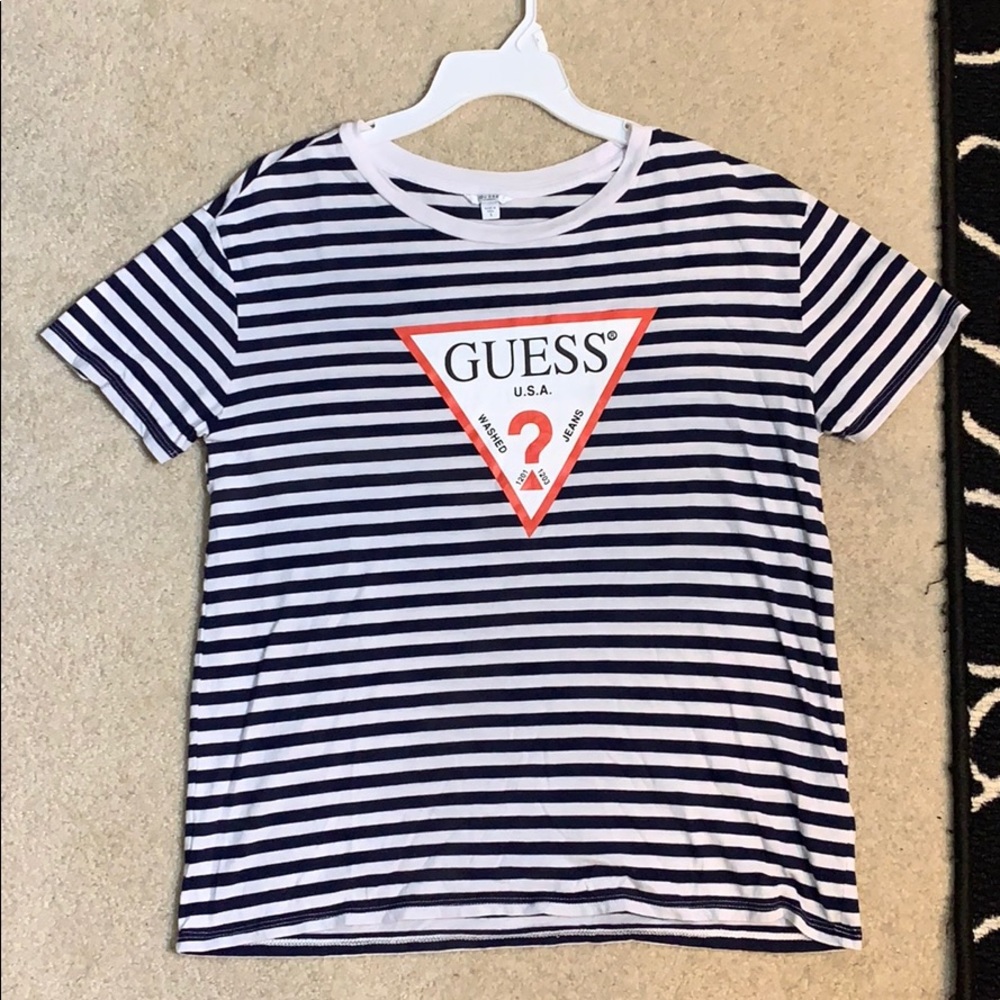 Guess tee shirt